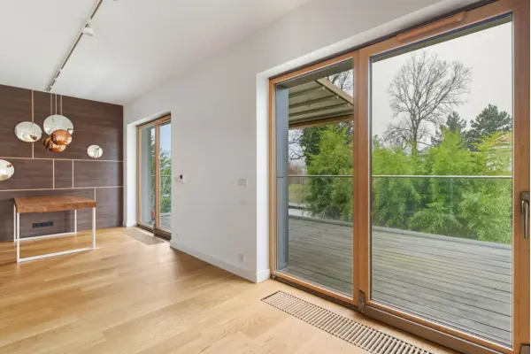 mazowieckie, powiat Warszawa, Warszawa, Raduńska, Wyjątkowy Apartament Rodzinny – Przestrzeń, Cisza