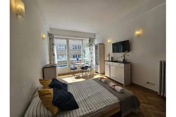 mazowieckie, Warszawa, Śródmieście, Aleja Przyjaciół, Mieszkanie typu studio